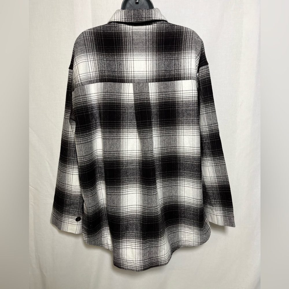 NEW Madewell Outdoor Shirt!!! - Picture 2 of 5